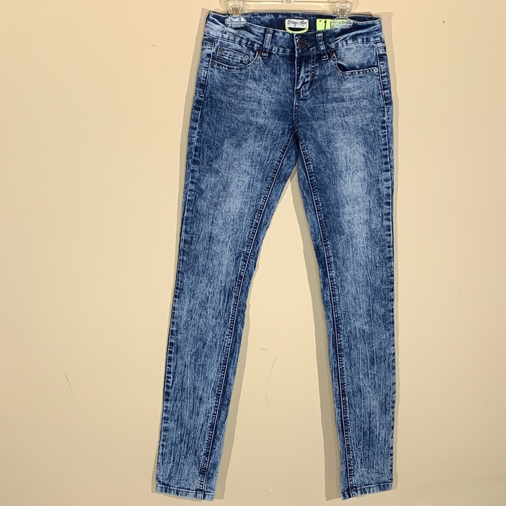 Indigo Rein Acid Wash Skinny Jeans - Size 1
